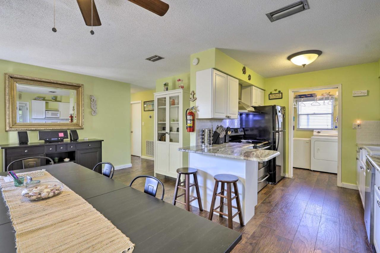 Cape Canaveral Cottage With Hot Tub Walk To Beach Exterior foto